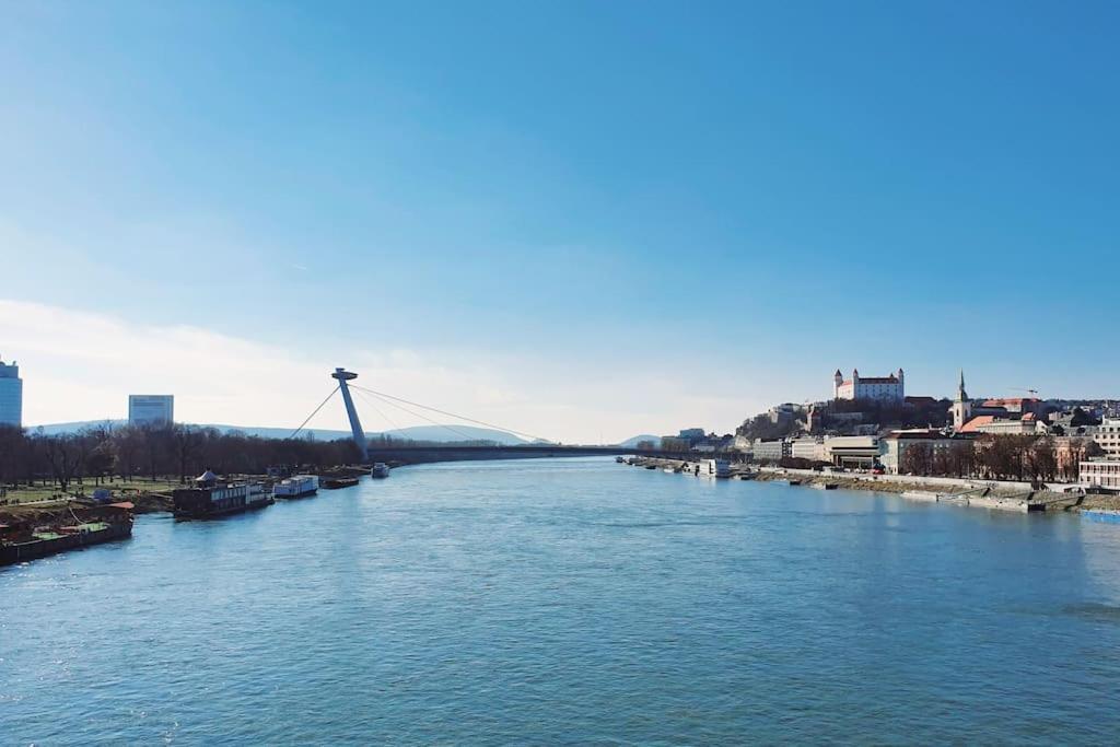 Lovely & Unique Apt In The Historic Center. Bratislava Extérieur photo