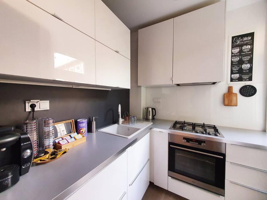 Lovely & Unique Apt In The Historic Center. Bratislava Extérieur photo