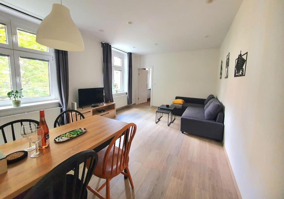 Lovely & Unique Apt In The Historic Center. Bratislava Extérieur photo
